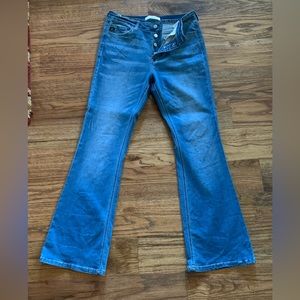 Grab em for fall button up , stretchy kan cans - mid- high wasIted